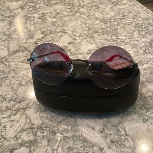 Elizabeth and James sunglasses